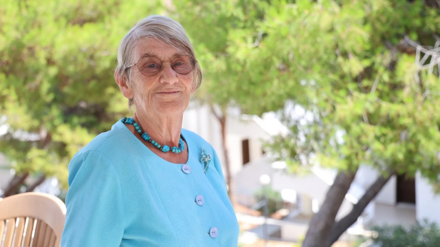 canan karatay esinin vefatinda 361669d27a 5765 2 m