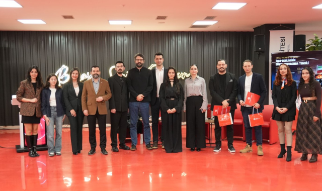 dogus universitesinde iran ger 19774326 3880 3 m