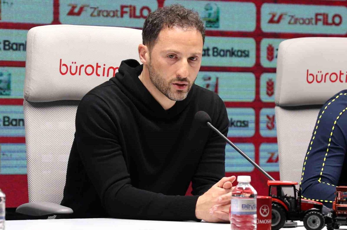 Domenico Tedesco: "Böylesine bir eleme maçında eğer gol atamazsanız bir sonraki tura gitmeniz çok zor olur"