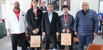 İl Müdürü Çelebi, madalyalı boksörleri ağırladı