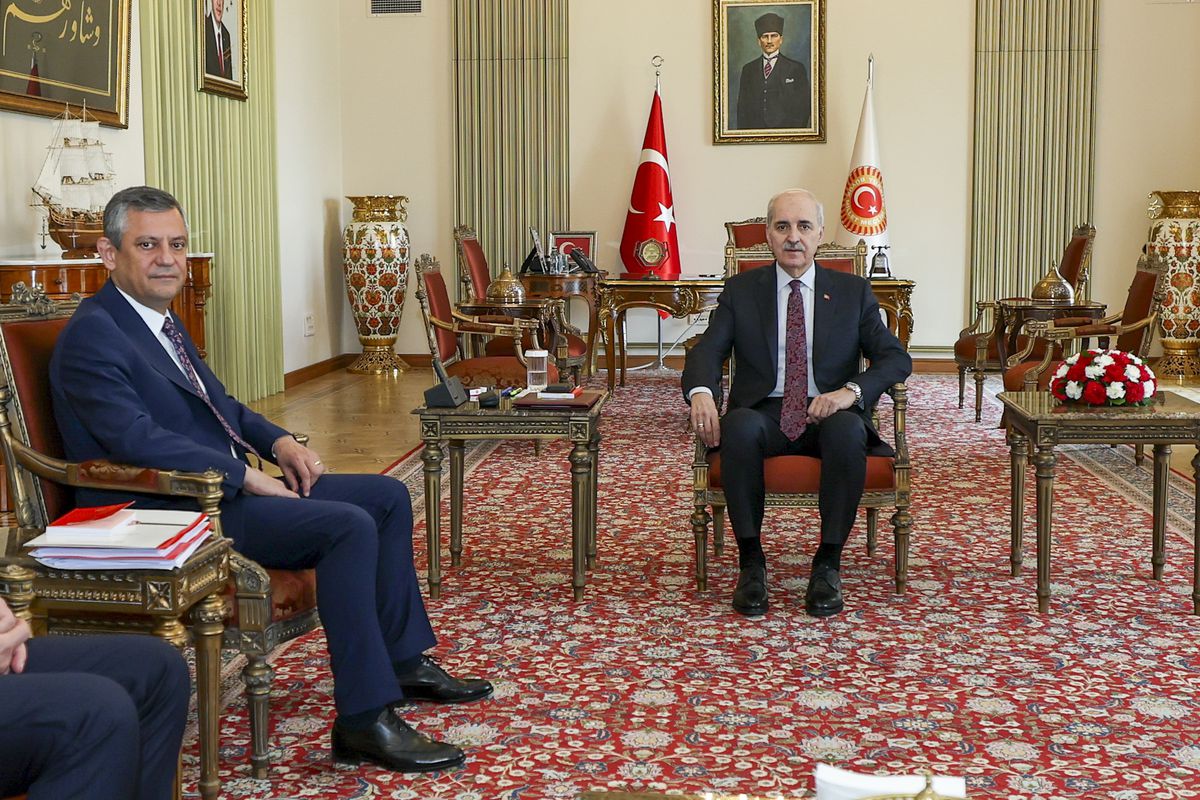 Özgür Özel: Haziran ayında erken seçime de varız