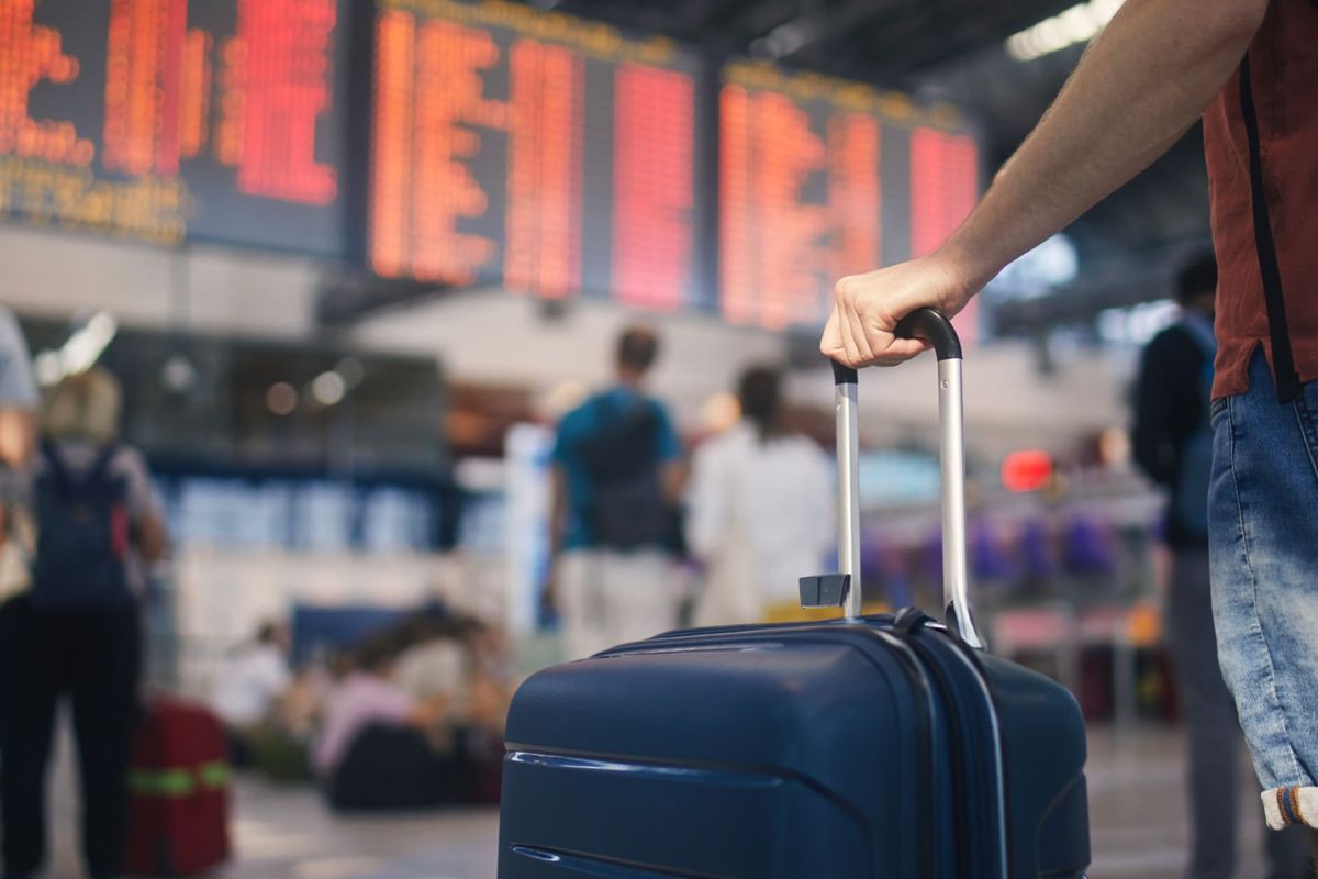 Savaş yakıt fiyatlarını uçurdu, Alman havayolu devi 20 bin uçuşu iptal ediyor
