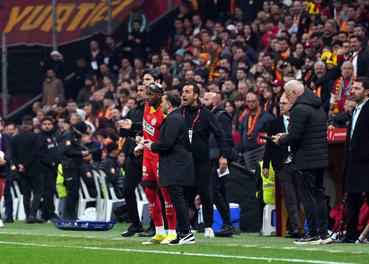 Victor Osimhen 35 gün sonra sahada