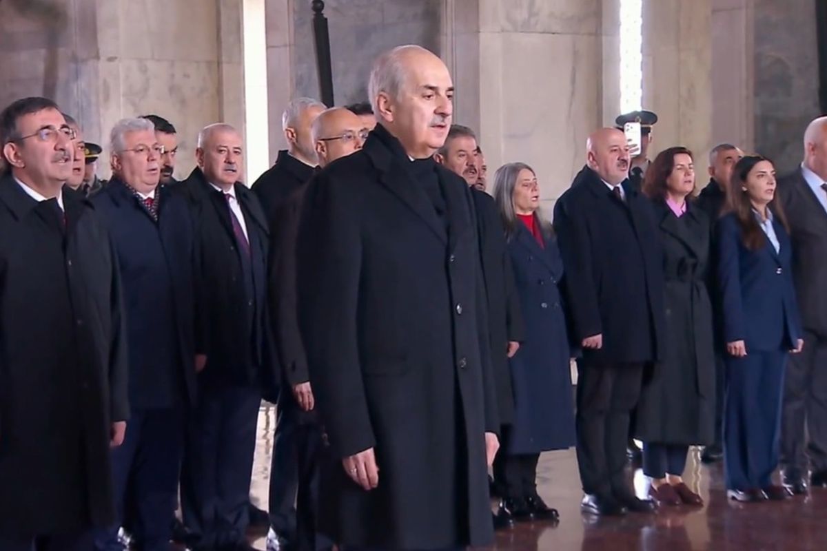 106 yıllık gurur! Devlet erkanı Anıtkabir'i ziyaret etti