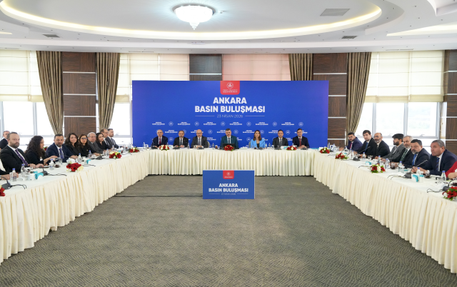 bakan ciftci mansur yavasa 7 s 5b678efce7 9473 1 m