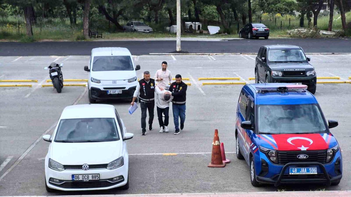 Bodrum'da eski sevgilisini bıçaklayarak yaralayan saldırgan tutuklandı