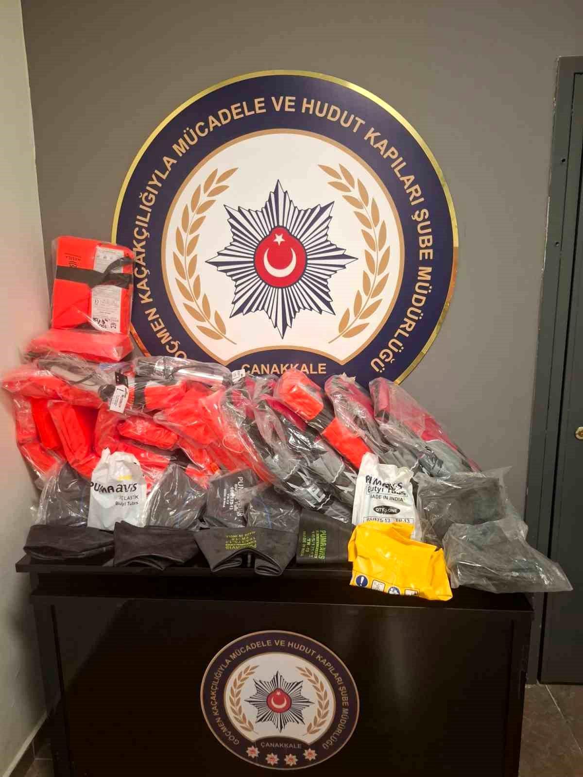 Çanakkale'de 30 kaçak göçmen yakalandı, 1 organizatör tutuklandı
