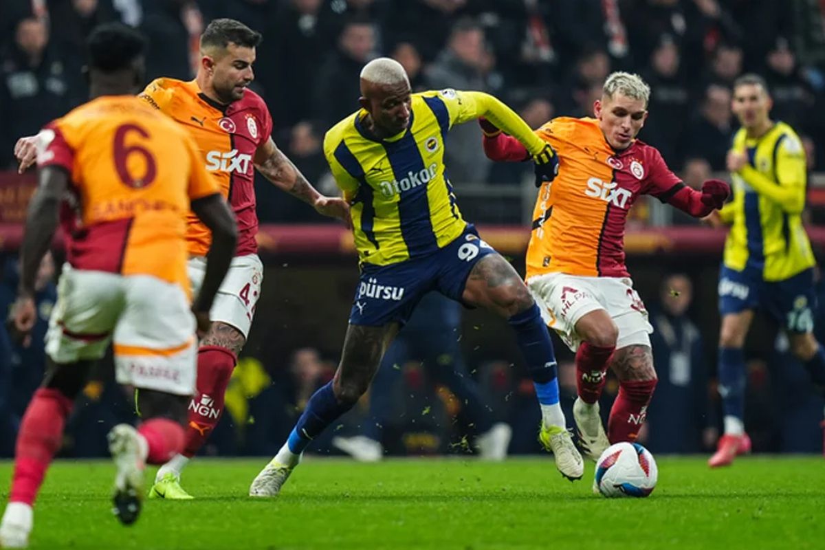 Derbi kavgası günler öncesinden başladı! Galatasaray'ın açıklamasına Fenerbahçe'den jet yanıt