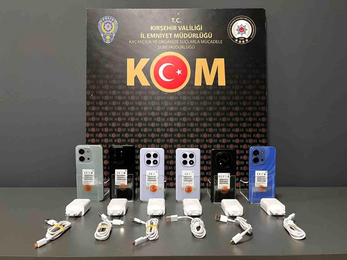 Kırşehir'de kaçak cep telefonu operasyonu