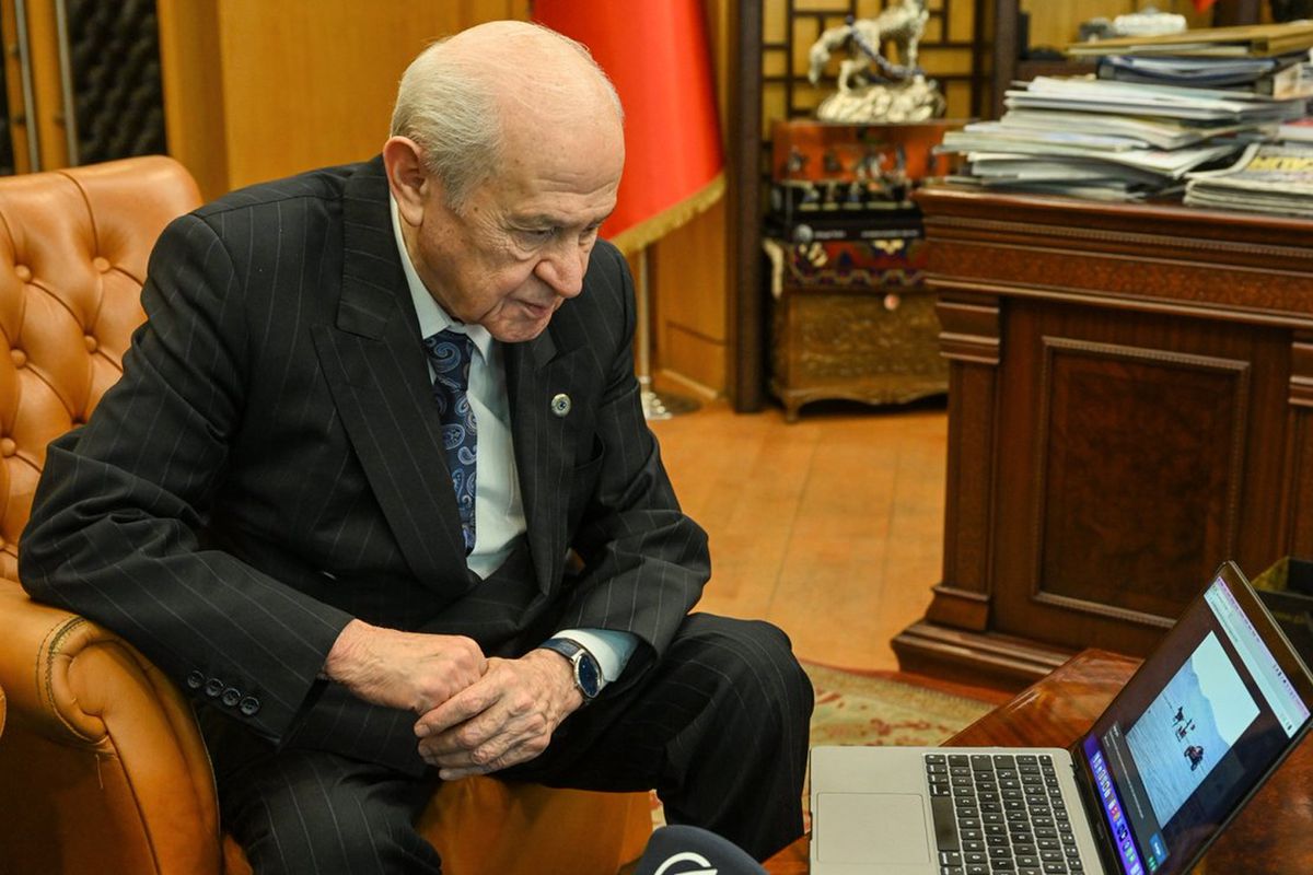 Bahçeli'nin yeni favorisi: Kaçırmadan izliyorum