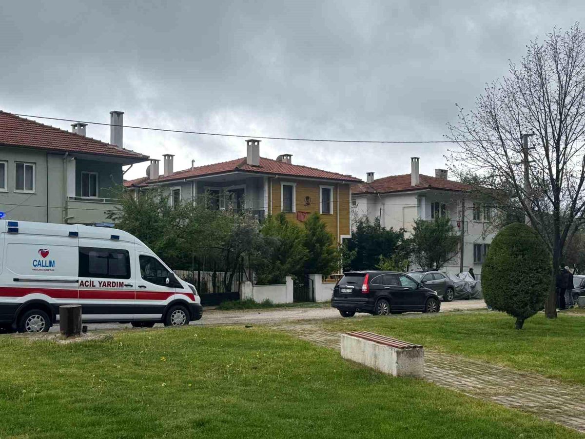Muğla'da 74 yaşındaki yaşlı adam evinde ölü bulundu