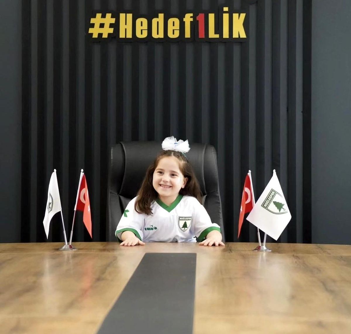Muğlaspor'da koltuk minik başkana emanet