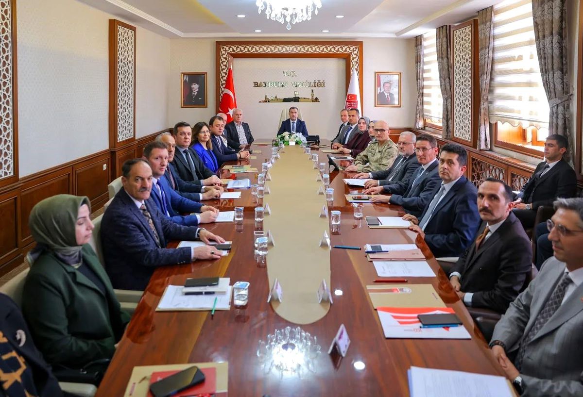 Bayburt'ta kadına yönelik şiddetle mücadele çalışmaları değerlendirildi