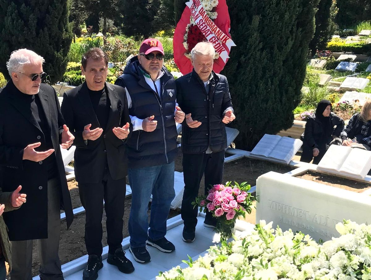 Mehmet Ali Yılmaz kabri başında anıldı