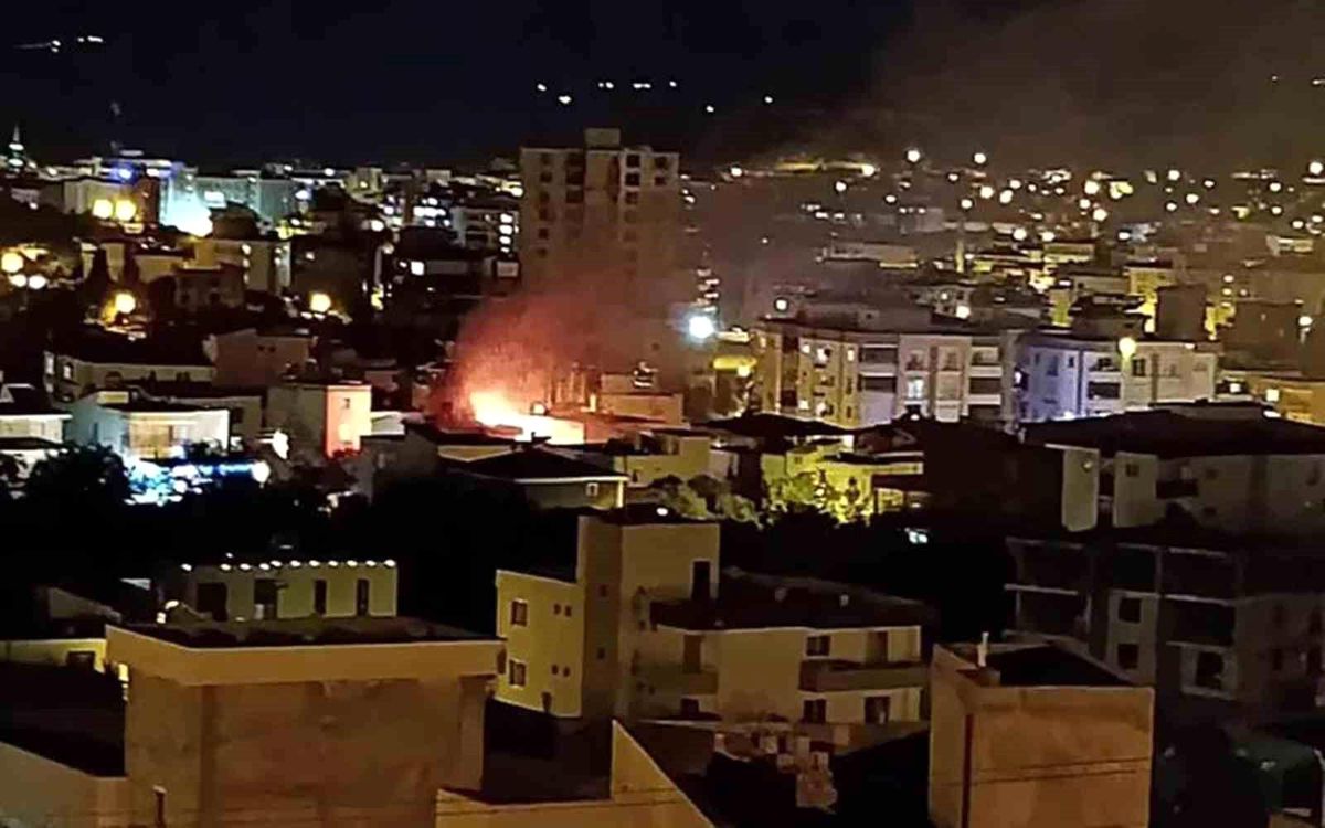 Mersin'de ev yangını