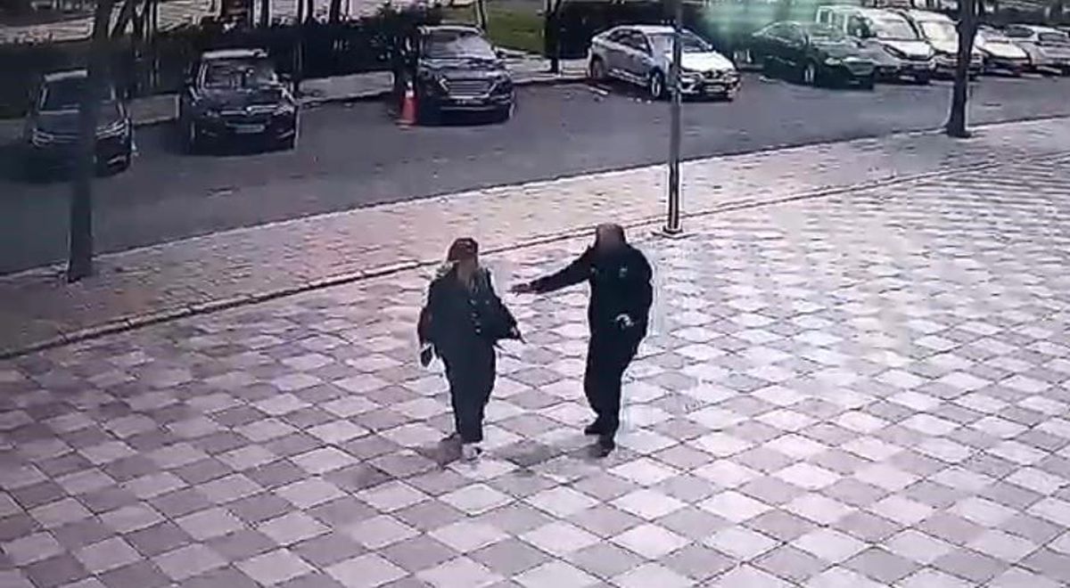 Polis memurundan sara nöbeti geçiren kadına duyarlı müdahale