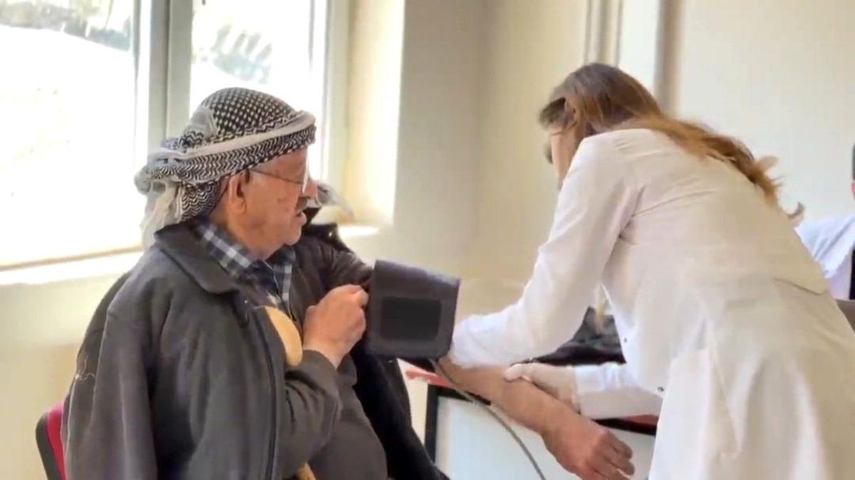 Siirt'te zorlu arazide aşılama çalışması
