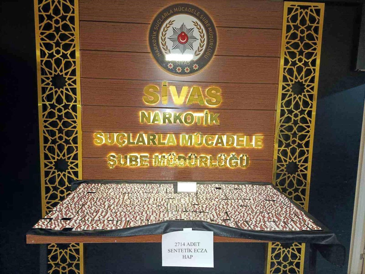 Sivas'ta binlerce uyuşturucu hap ele geçirildi
