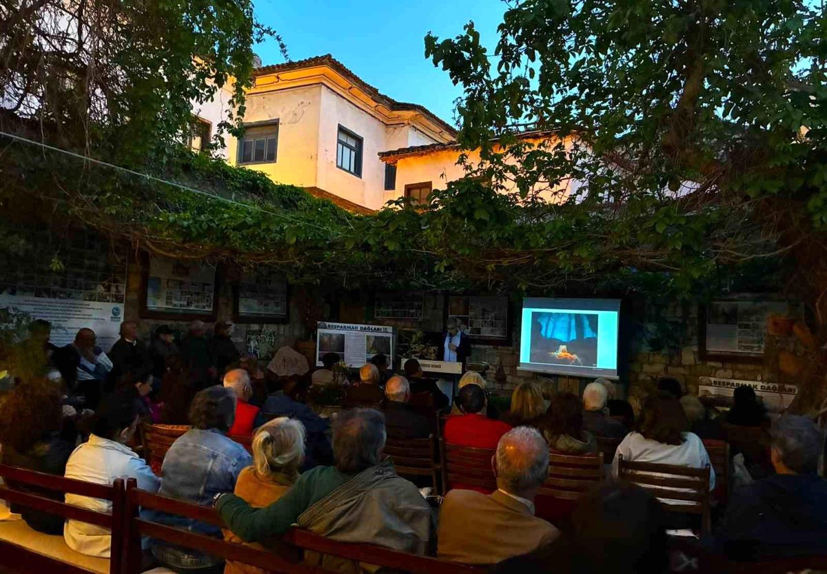 Ameliyathaneden okyanusa uzanan hikaye Kuşadası'nda anlatıldı