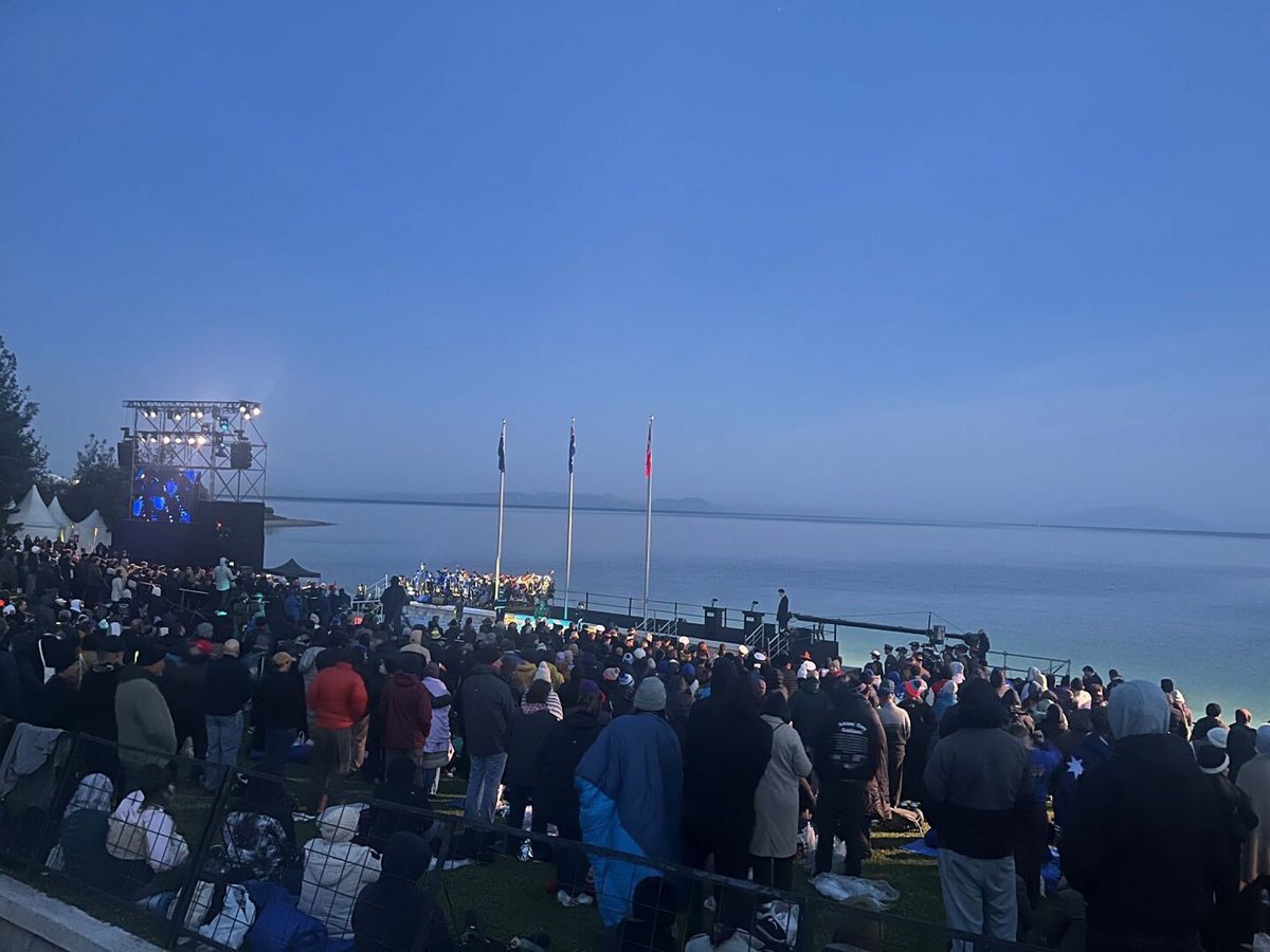 Çanakkale'de Anzaklar için Şafak Ayini Anma Töreni düzenlendi