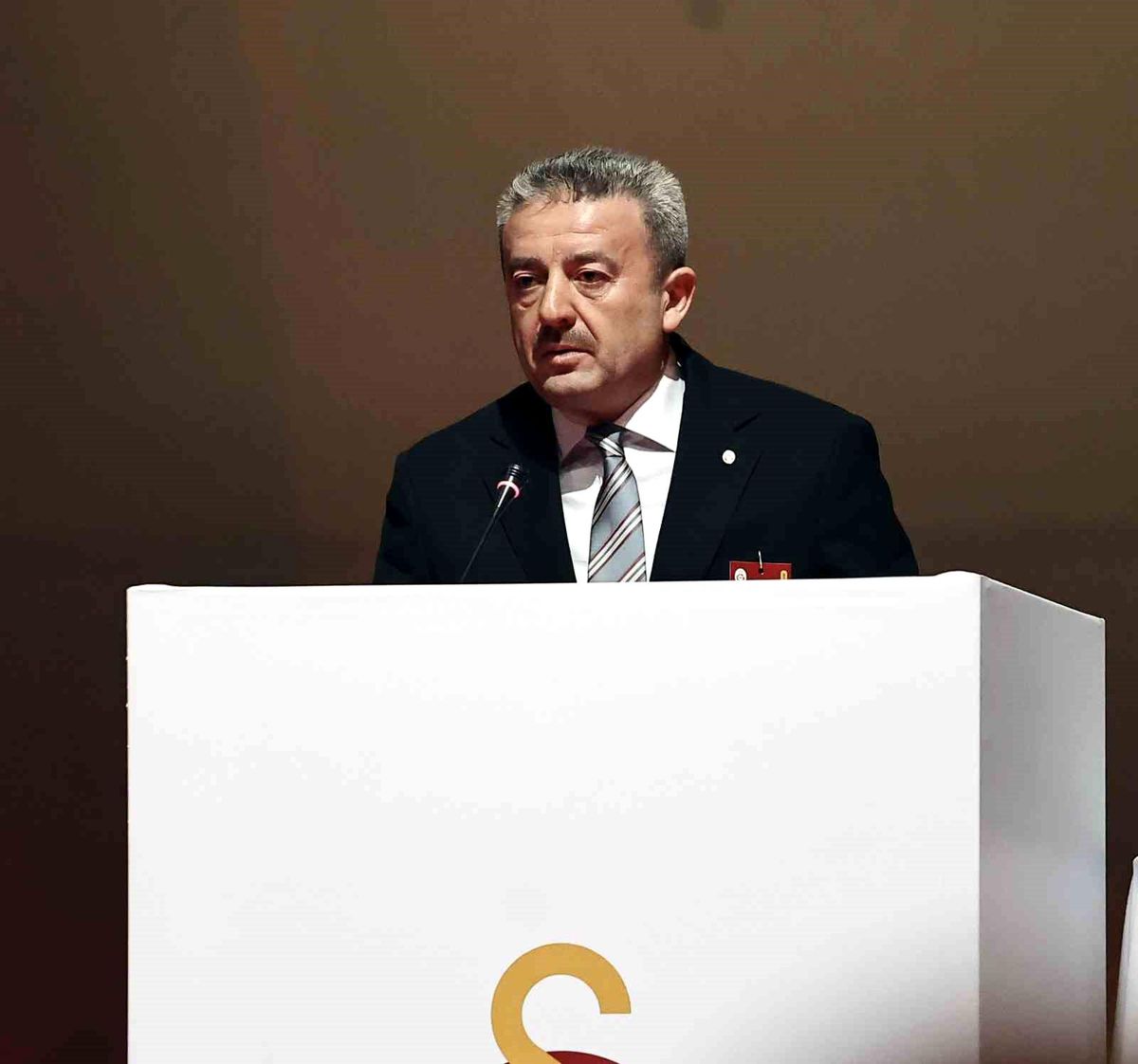 Galatasaray'dan 2026-2027 Bütçe Açıklaması: 6,9 Milyar Gelir, 8,9 Milyar Gider Bekleniyor