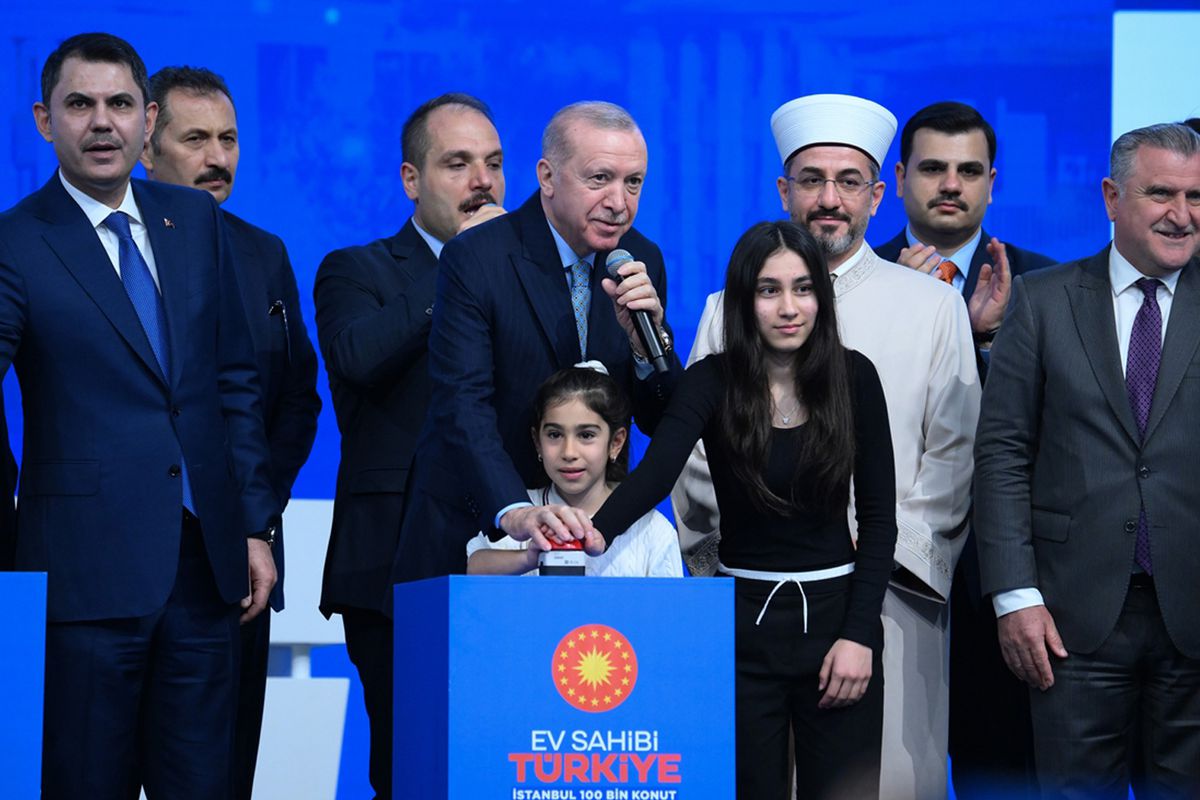 İstanbul'da 100 bin TOKİ konutu sahibini buluyor! Cumhurbaşkanı Erdoğan: İstanbul bizim göz bebeğimiz