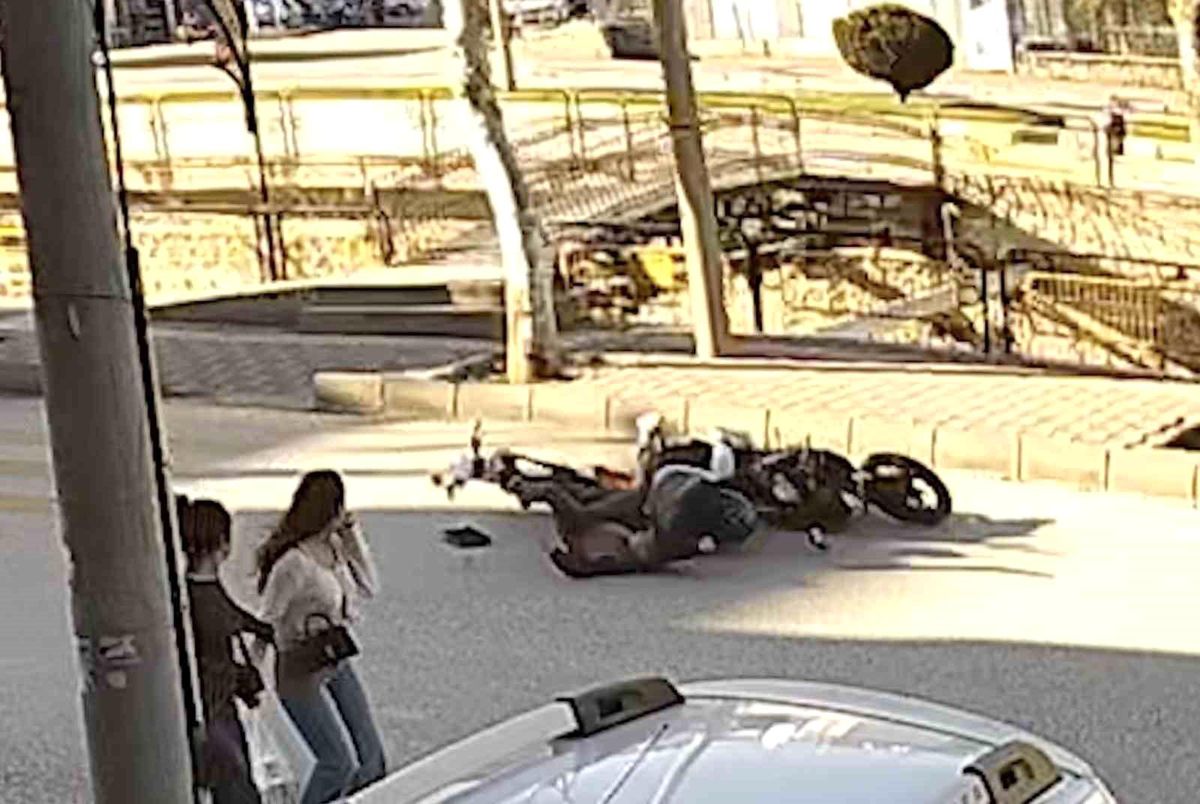 Kastamonu'da motosiklet ile scooter çarpıştı: 9 yaşındaki çocuk ağır yaralandı