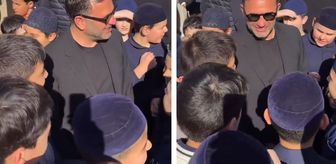Kur'an kursu öğrencileriyle bir araya gelen Okan Buruk, dua istedi