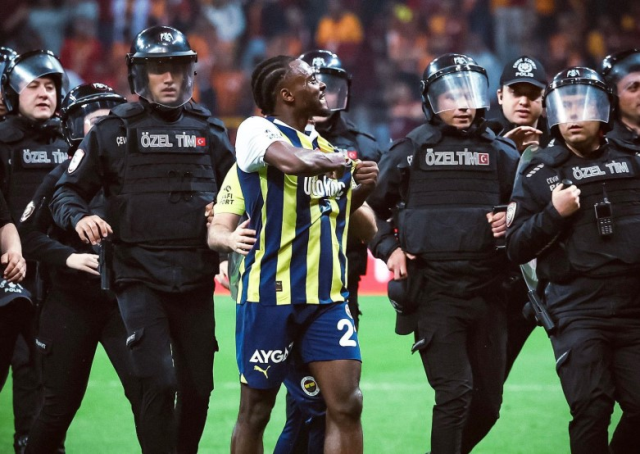 osayi samuelden carpi itiraf b 19781674 6380 1 m