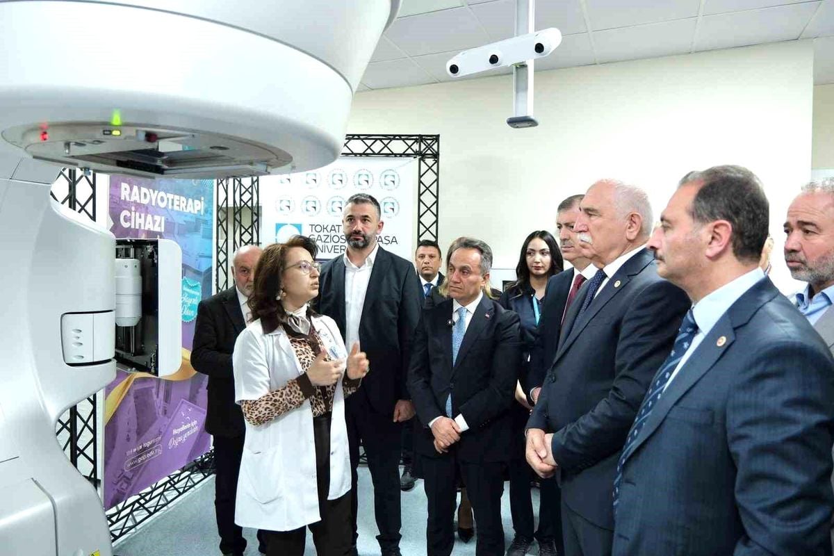 TOGÜ Hastanesi'nde radyoterapi cihazı törenle hizmete girdi