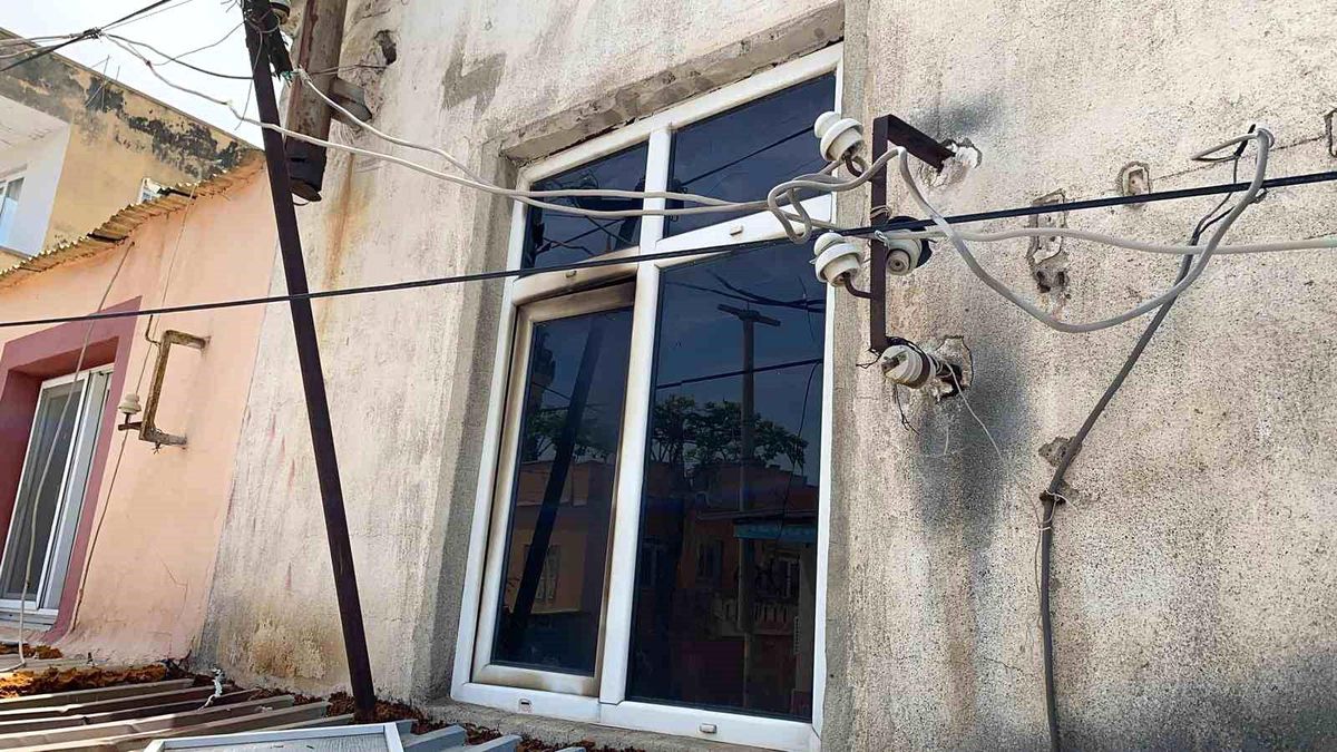 Yaşlı adam odasında çıkan yangında hayatını kaybetti