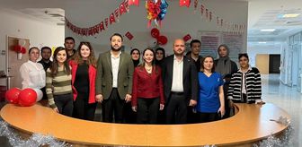 Ağrı’da hastanedeki çocuklara 23 Nisan sürprizi