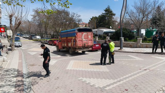 ankara da kamyonetin carptigi yakup can dedes 19782446 o