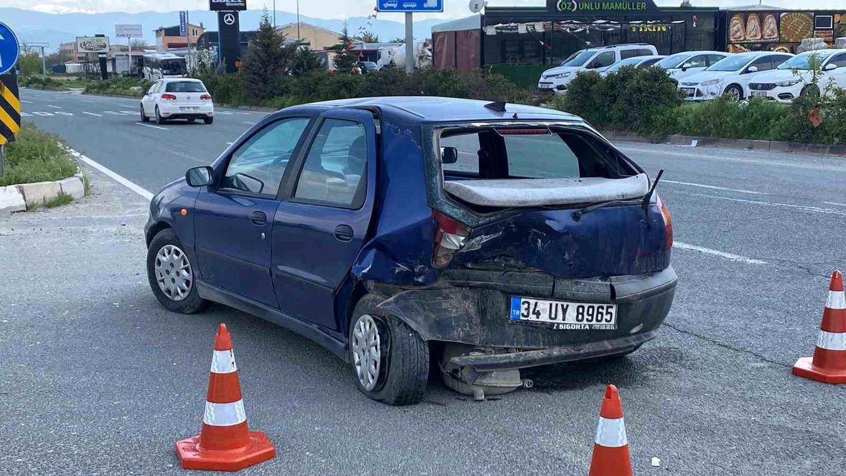 Elazığ'da trafik kazası: 1 yaralı