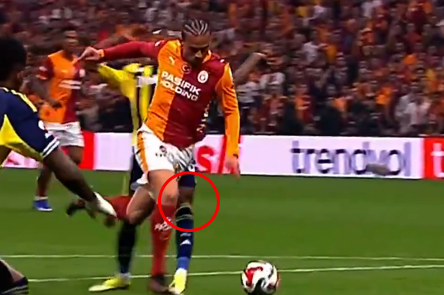 galatasaray leroy sane ile pen ee750cf815 1302 1 m