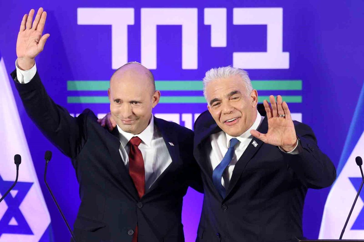 İsrail'de iki eski başbakan Netanyahu'ya karşı ittifak kurdu