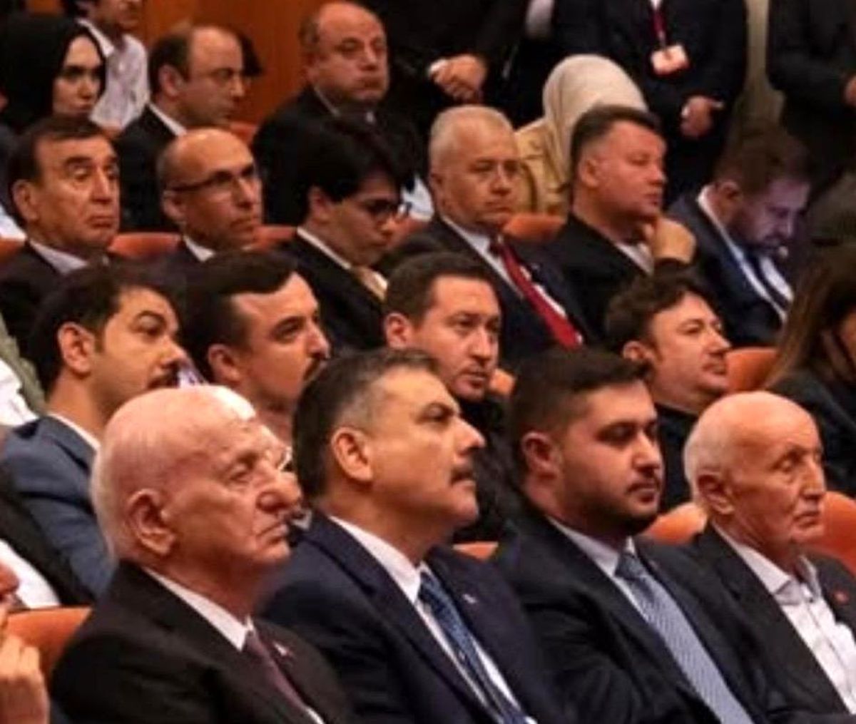 Özköse: "Gençler için siyaset eğitimi önemli"