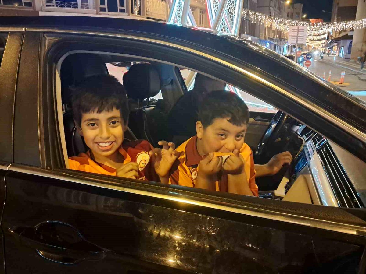 Sınırın sıfır noktasında Galatasaray coşkusu