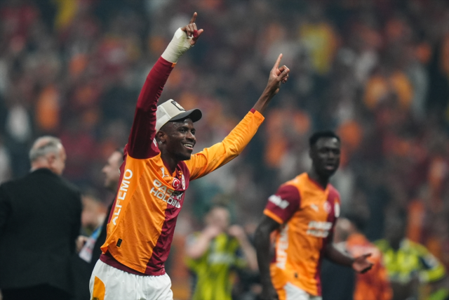 victor osimhenden fenerbahce t 19783332 9232 1 m