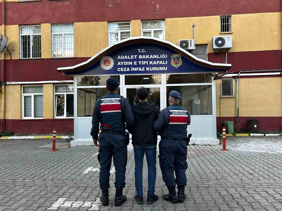 Çine'de uyuşturucu ticaretine jandarma ekiplerinden suçüstü
