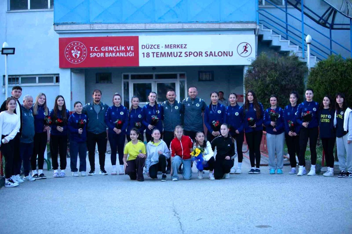 Düzce 1907 Spor Kulübü voleybol takımı 2. Lig'de