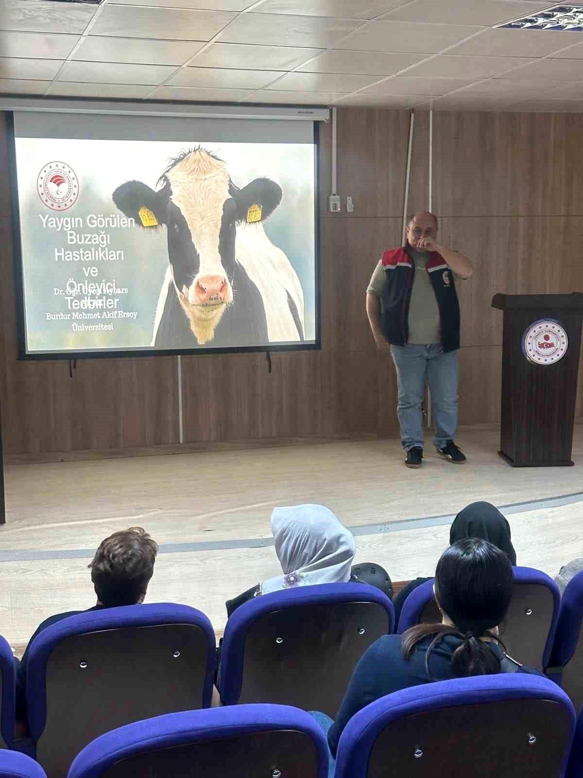 Köşk'te üreticilere buzağı ölümleri ve üreme verimliliği eğitimi