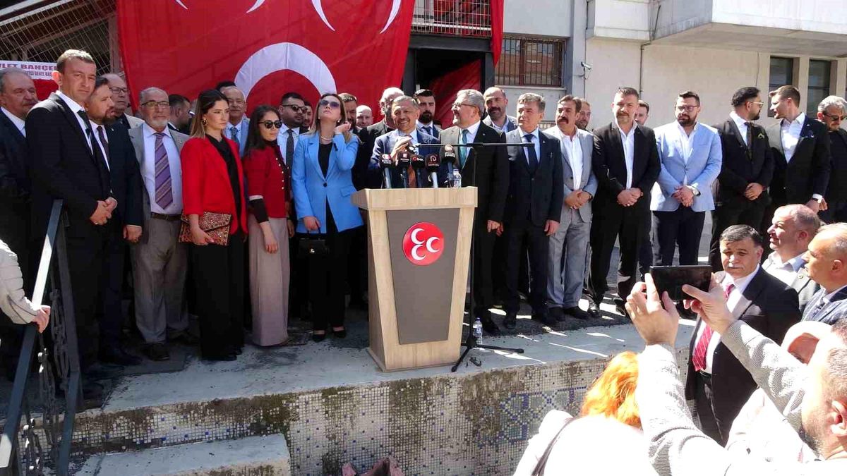 MHP Kütahya İl Başkanlığı'na atanan Türker görevi devraldı