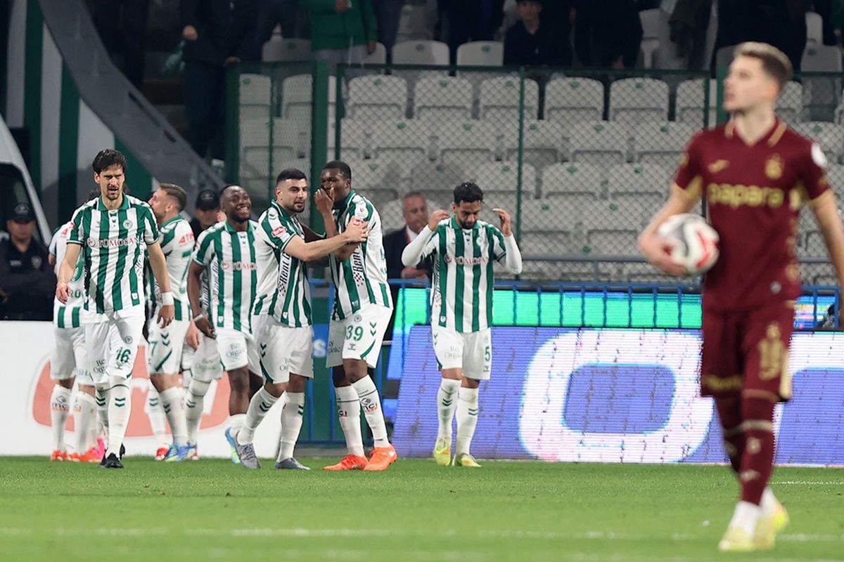 Trabzonspor şampiyonluk yarışında Konya'da yara aldı