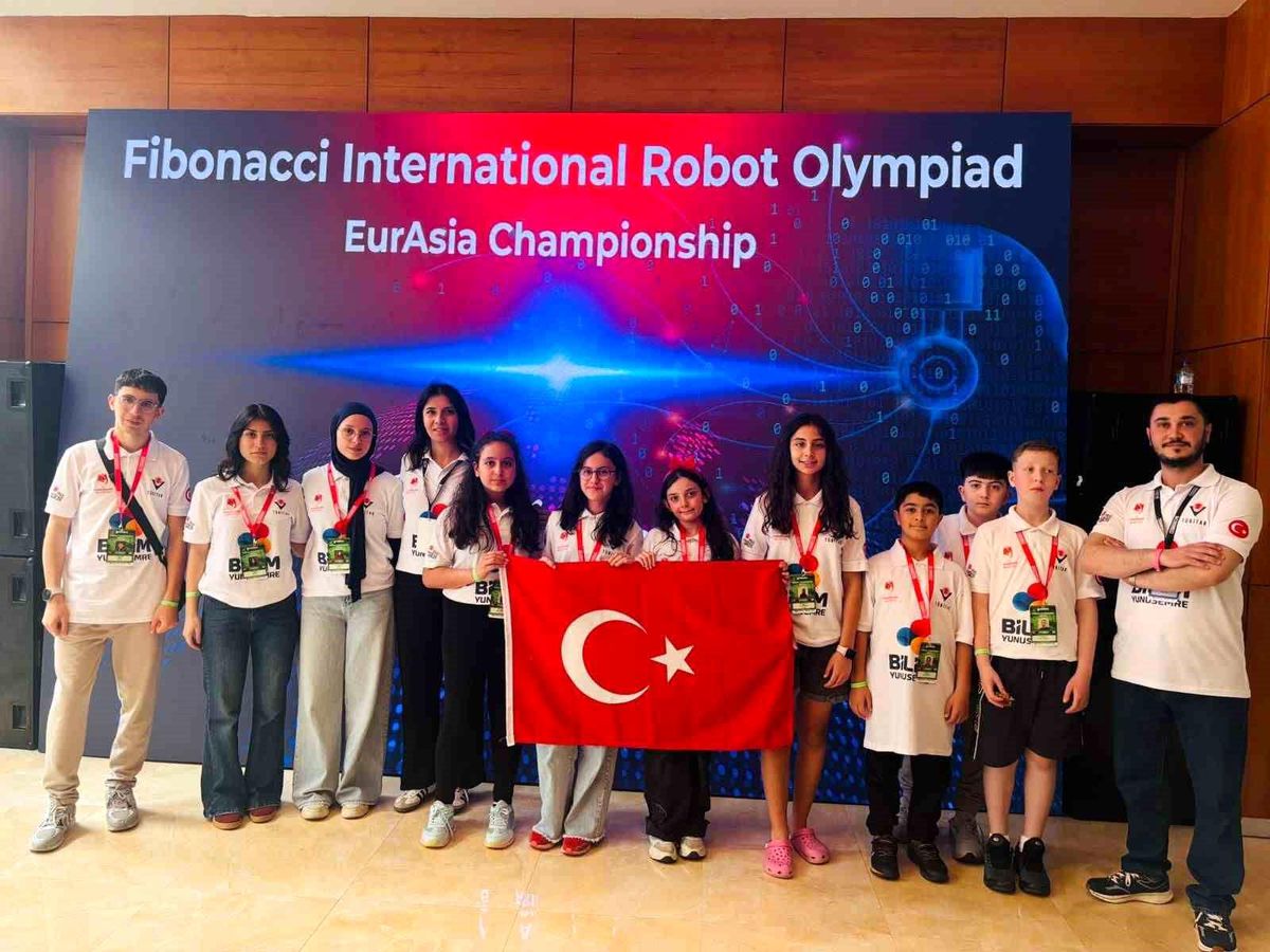Bilim Yunusemre'den 3 büyük başarı