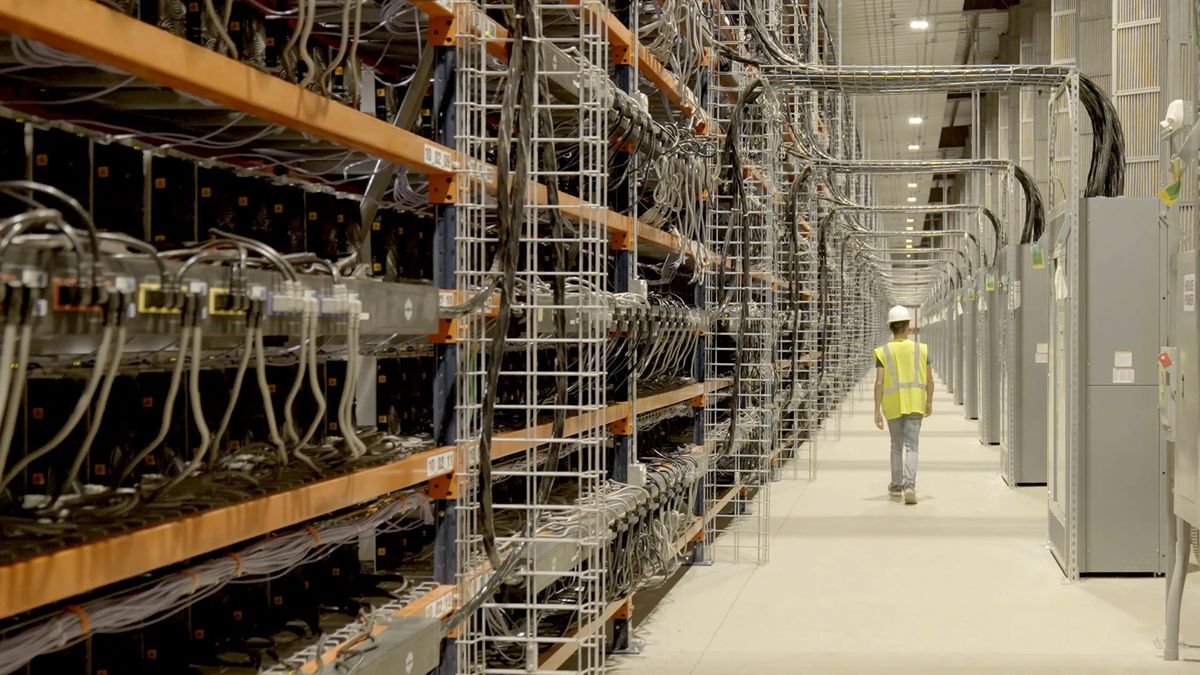 Bitcoin madencisi Core Scientific'ten yapay zeka ev dönüşümü