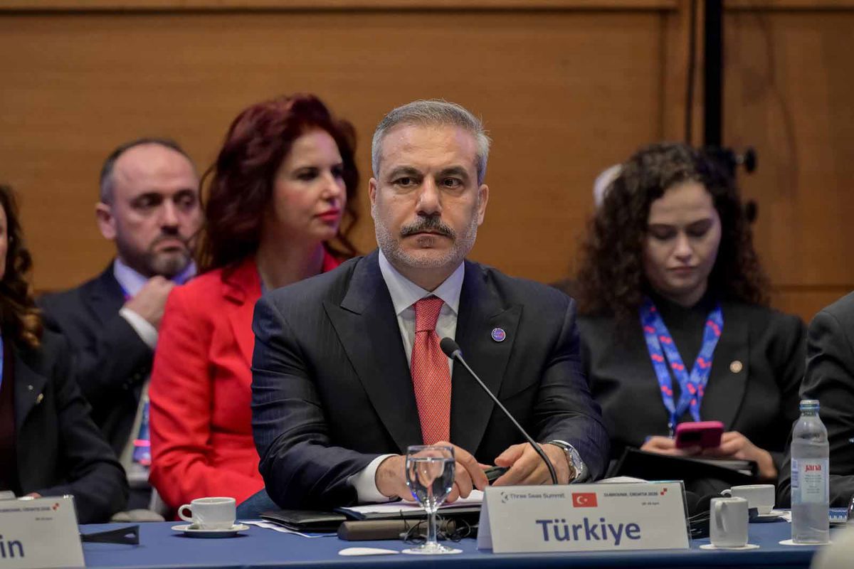 Dışişleri Bakanı Fidan, Üç Deniz Girişimi 11'inci Zirvesi'ne katıldı