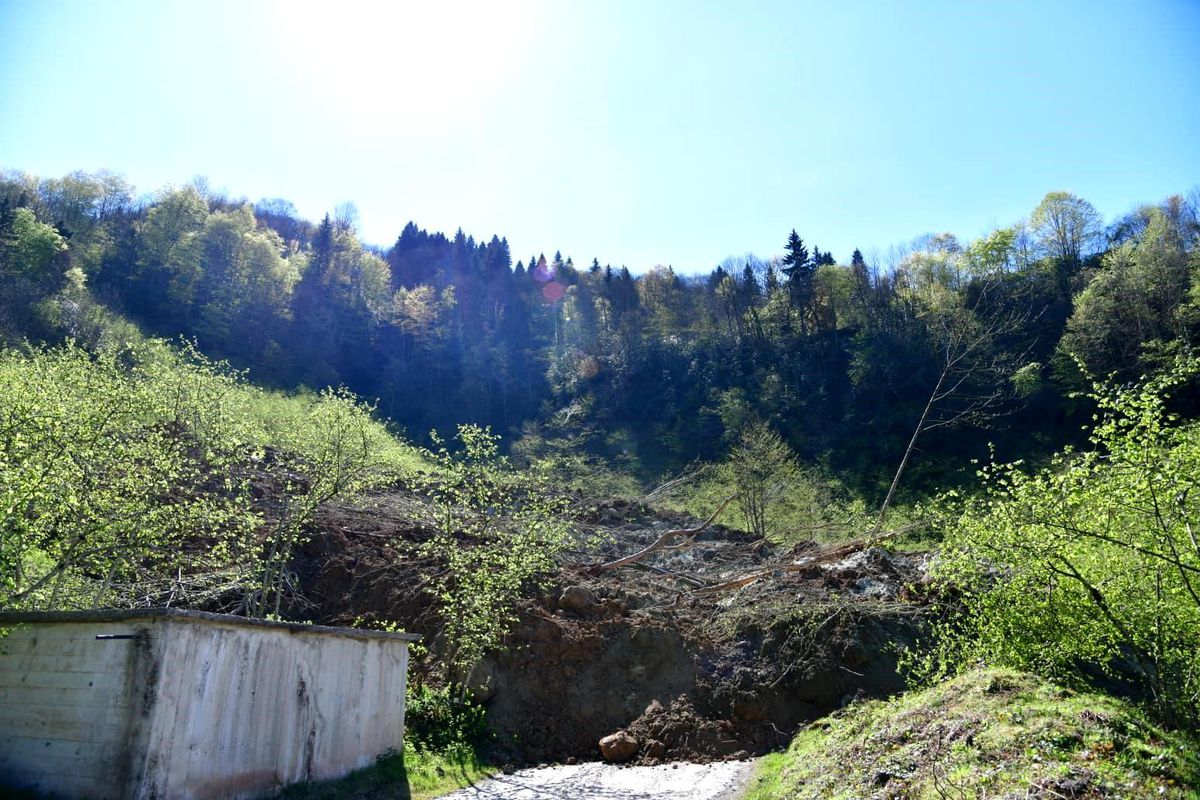Doğu Karadeniz Bölgesi'nde son günlerde değişken hava şartları, sel ve heyelan riskini beraberinde getiriyor