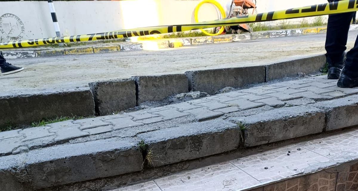 Eyüpsultan'da doğalgaz çalışması sırasında havan topu mermisi olduğu değerlendirilen mühimmat bulundu