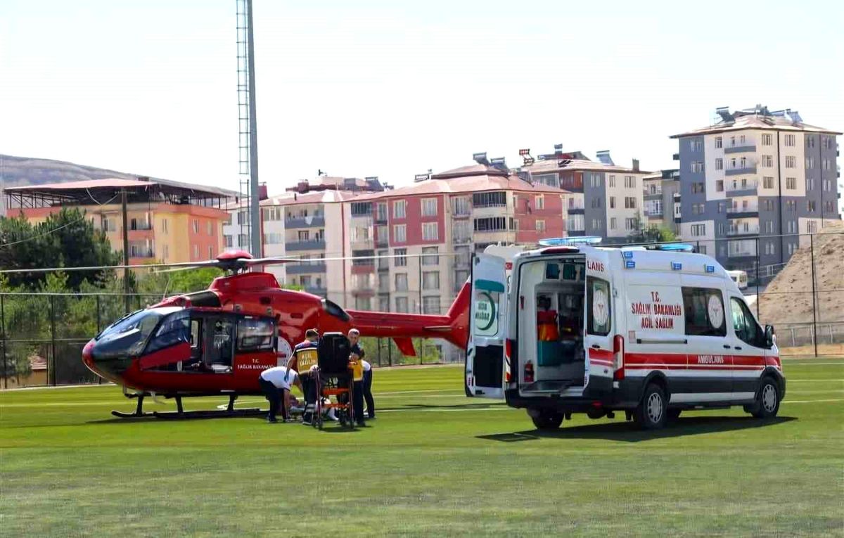 Kalp krizi geçiren hasta hava ambulansıyla Malatya'ya sevk edildi